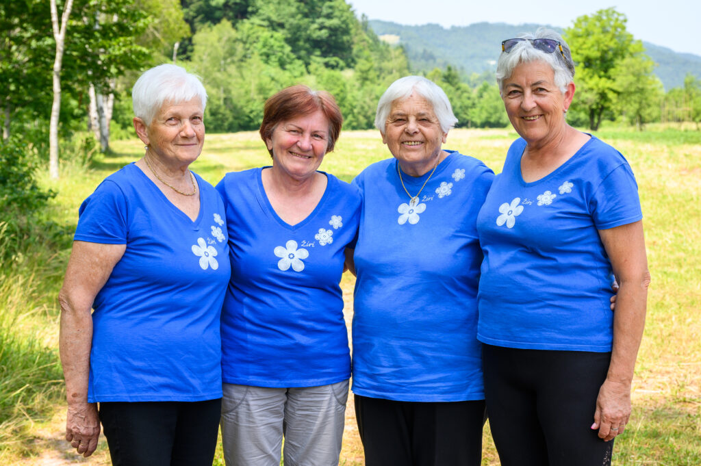 Klekljarsko društvo Cvetke Žiri